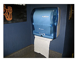 enMotion Self acting Paper Towel Dispenser