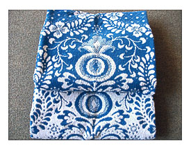 Blue And White Grecian Flower Pattern Vintage By Cookiekvintage