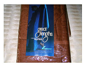Vintage XX Large Luxury Fieldcrest Bath Towel Royal Velvet 36" X 70 .