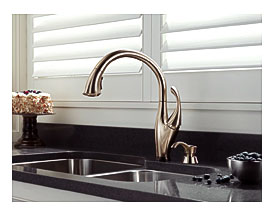 Kitchen Faucet Review Of Delta 9192t Dst The Touchless Faucet That You .
